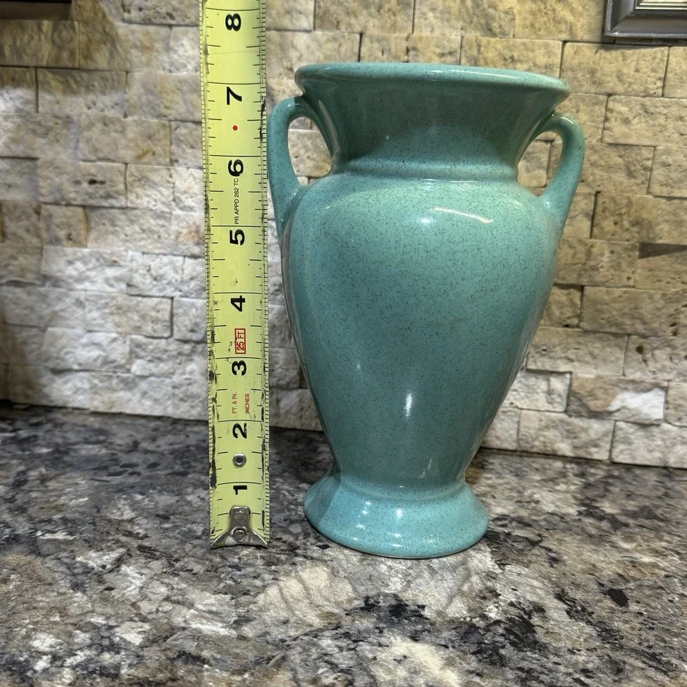 Pfaltzgraff‎ York USA Two-Handled Vase - Design 309 RARE Celadon Green